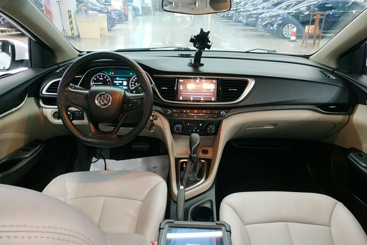 别克 英朗 2015款 15N 自动精英型中控内饰12