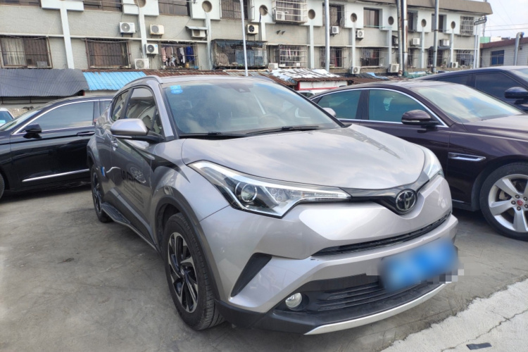 丰田 奕泽IZOA 2018款 2.0L 奕驰版 国VI车身外观3