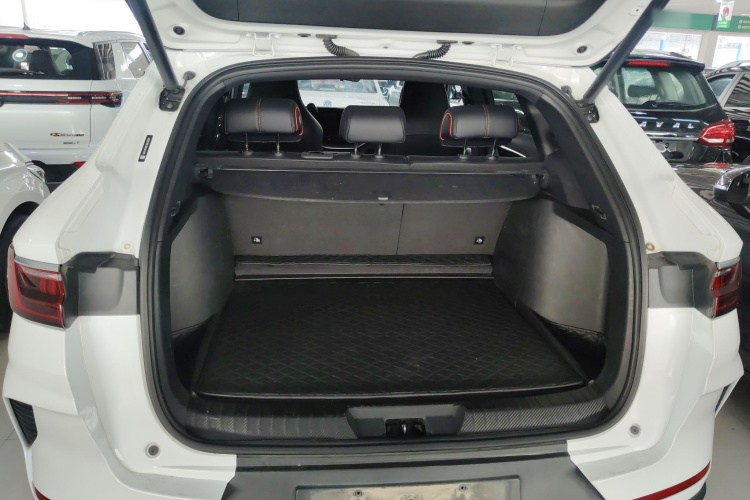 比亚迪 宋PLUS 2020款 1.5T 自动旗舰型局部细节23