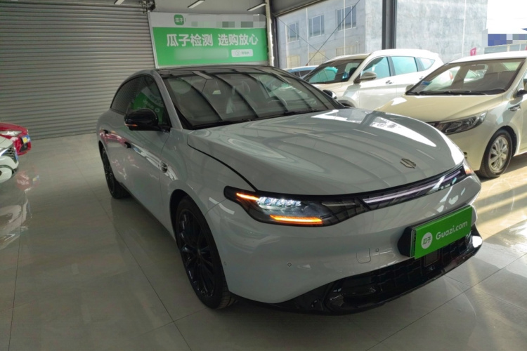 零跑汽车 零跑C01 2023款 630四驱性能版车身外观3