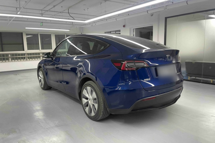 特斯拉 Model Y 2021款 标准续航后驱版车身外观6007