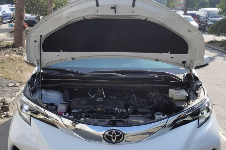 丰田 格瑞维亚 2024款 2.5L混动 舒适版局部细节24