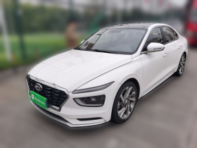 现代 名图 2021款 1.8L CVT LUX尊贵版