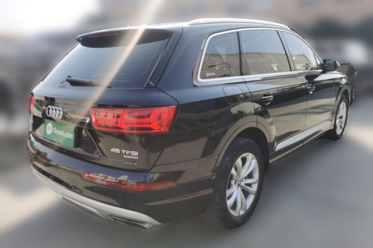 奥迪Q7 2018款 45 TFSI 技术型车身外观7