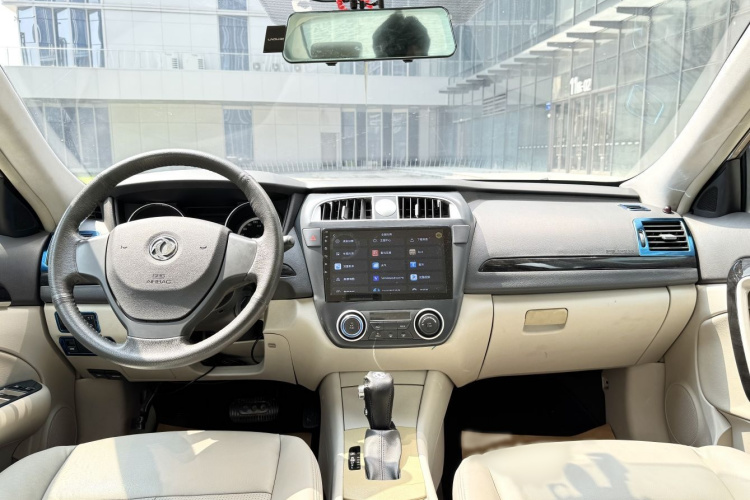 东风风神A60 2016款 1.6L 自动豪华型局部细节14