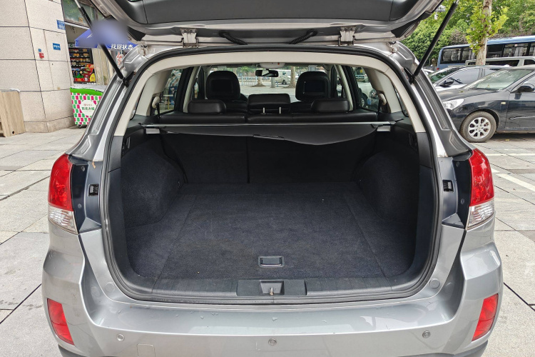 斯巴鲁 傲虎 2010款 2.5i豪华版局部细节23