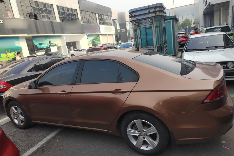 大众 凌渡 2017款 230TSI DSG风尚版车身外观4