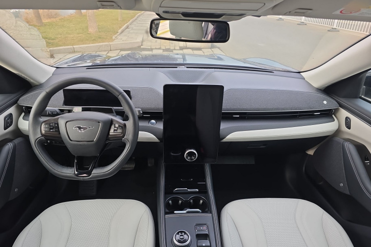 福特电马 2021款 无疆后驱豪华版(长续航)中控内饰7003