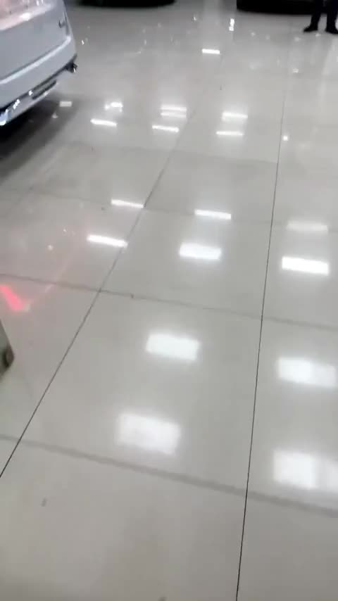 奔驰E级 2025款 改款 E 300 L 豪华型讲解2