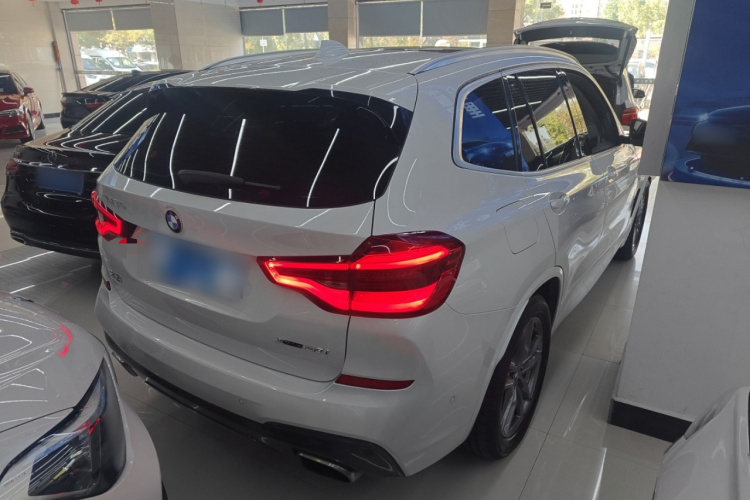 宝马X3 2020款  xDrive28i M运动套装车身外观7