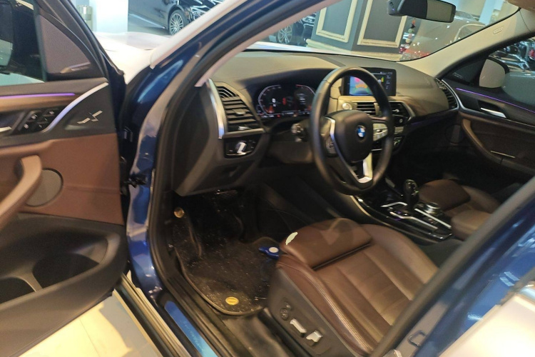 宝马X3 2021款 xDrive28i 豪华套装中控内饰7003