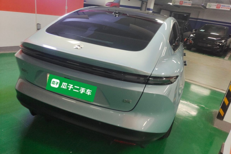 蔚来ET5 2024款 75kWh车身外观7