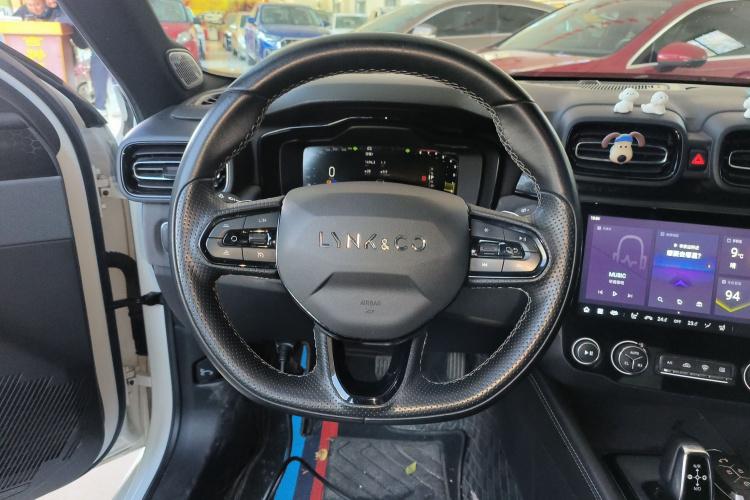 领克03 2022款 1.5TD DCT劲Pro中控内饰13