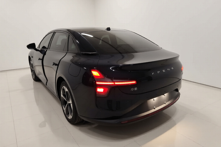 小鹏MONA M03 2024款 620 超长续航车身外观5