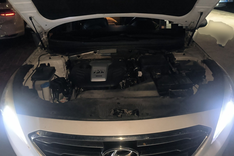 现代 索纳塔 2015款 1.6T GLS智能型局部细节24