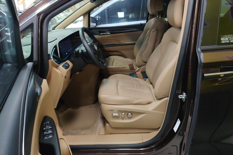 别克GL8 2021款 ES陆尊 653T 豪华型中控内饰19