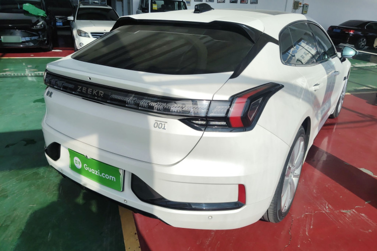 极氪001 2021款 超长续航单电机 WE版车身外观6005