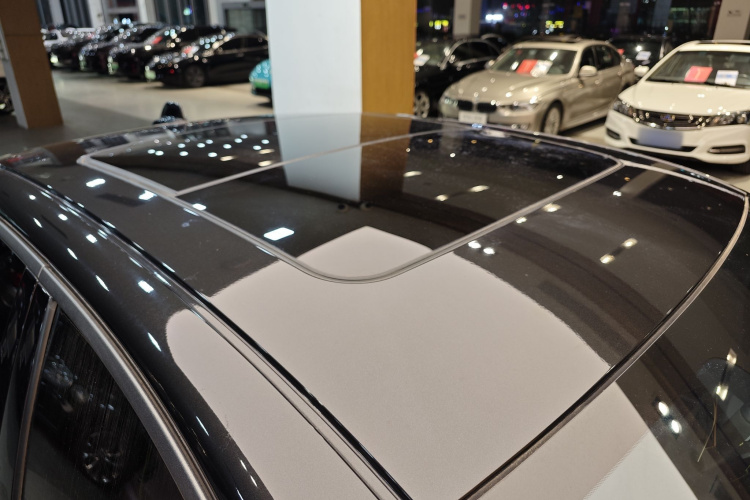 领克03 2021款 03+ 2.0TD 自动驭风版局部细节57