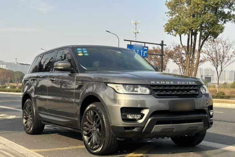 路虎 揽胜运动版 2017款 3.0 SC V6 SE车身外观6001