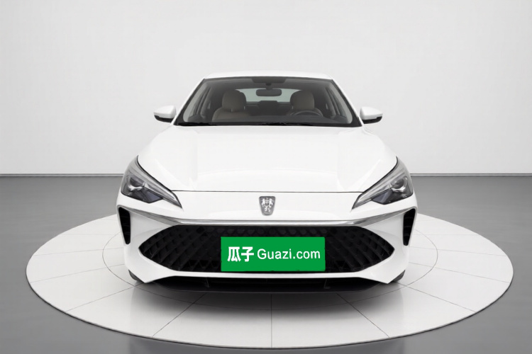 荣威i5 2023款 1.5L CVT豪华版车身外观2