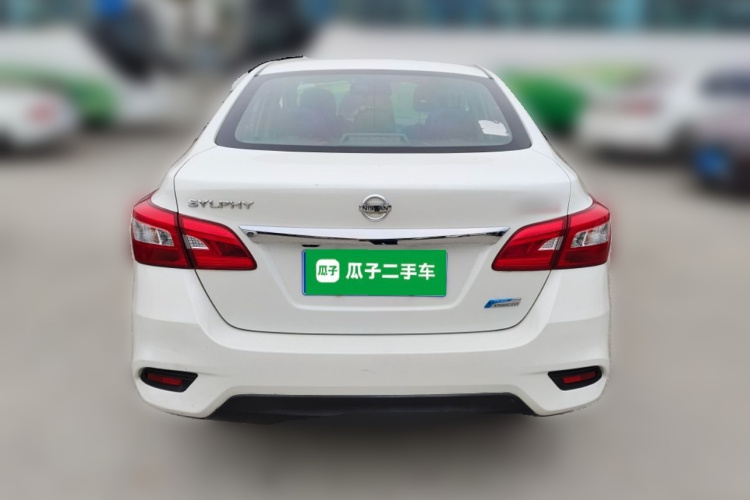 日产 轩逸 2016款 1.6XL  CVT尊享版车身外观6