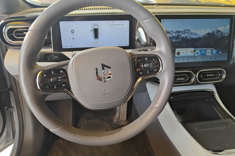 零跑汽车 零跑C01 2022款 后驱超长续航版中控内饰13