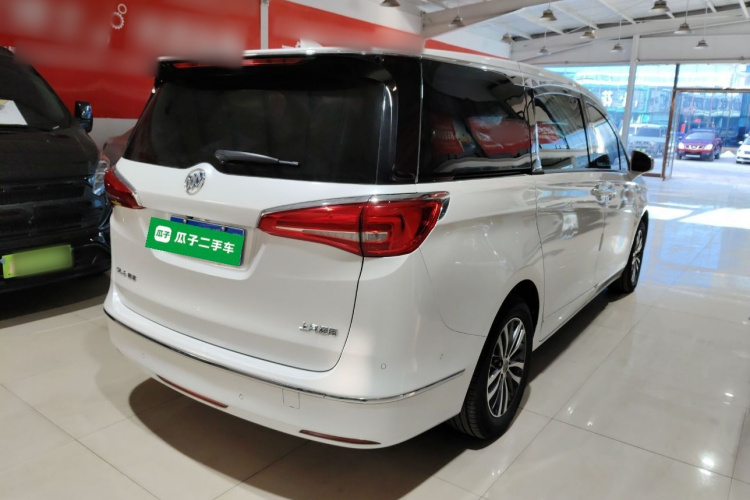 别克GL8 2018款 ES 28T 旗舰型 国VI车身外观7