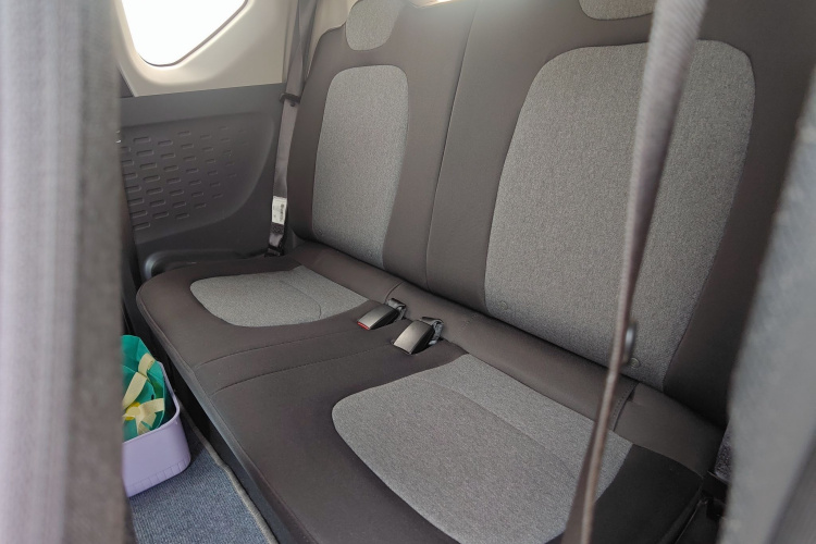 五菱汽车 宏光MINIEV 2021款 马卡龙臻享款 磷酸铁锂中控内饰7004