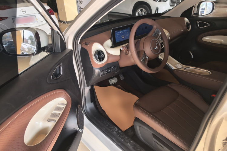 五菱汽车 五菱缤果 2025款 333km 悦享款中控内饰20