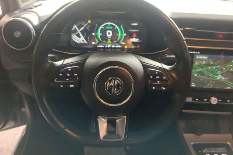 名爵6新能源 2018款 45T E-DRIVE智驱混动PILOT超级互联网版中控内饰13