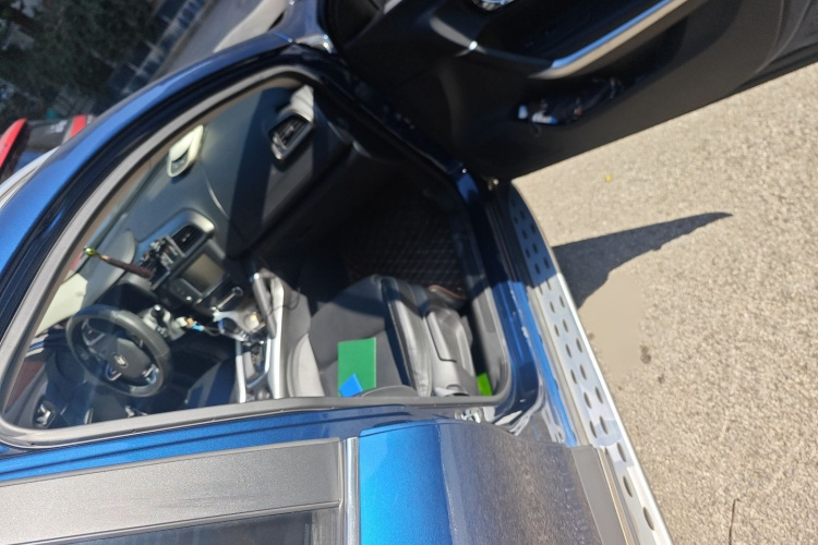 雷诺 科雷嘉 2016款 2.0L 两驱豪华版局部细节9005