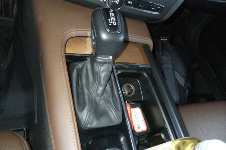 沃尔沃S90 2020款 改款 T5 智逸豪华版局部细节18