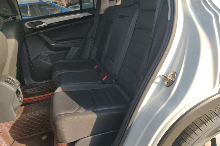 大众 探岳 2020款 330TSI 两驱豪华智联版中控内饰21