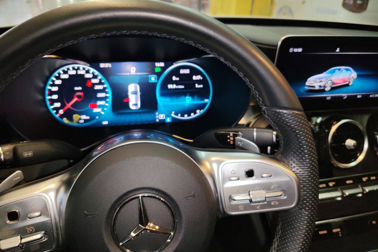 奔驰C级 2021款 C 200 L 时尚型运动版局部细节18