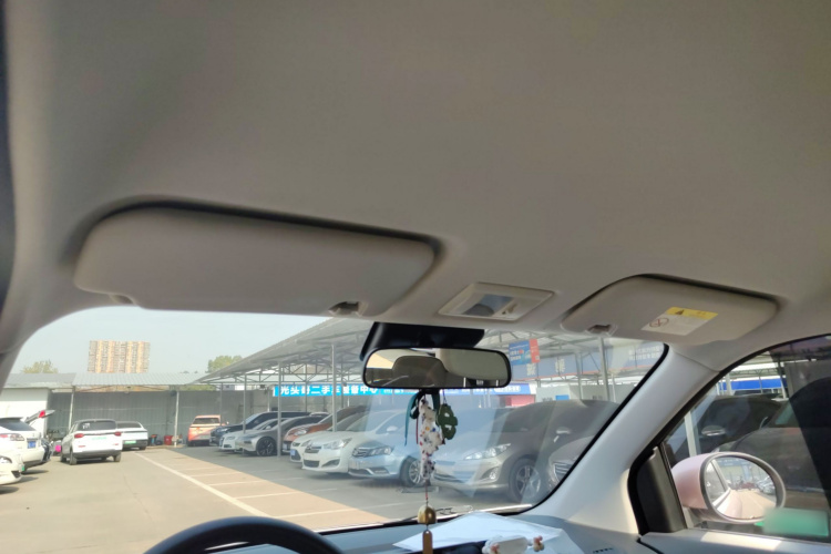 长安启源 长安Lumin 2022款 210km 香甜款中控内饰22