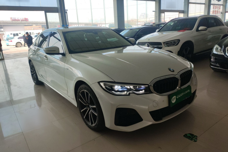 宝马3系 2021款 改款二 325Li M运动套装车身外观3