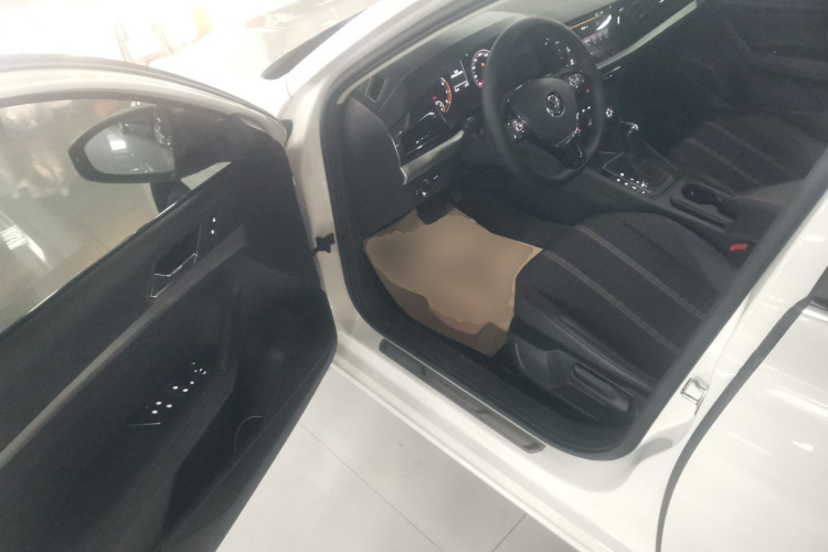 大众 朗逸 2021款 280TSI DSG舒适版中控内饰20