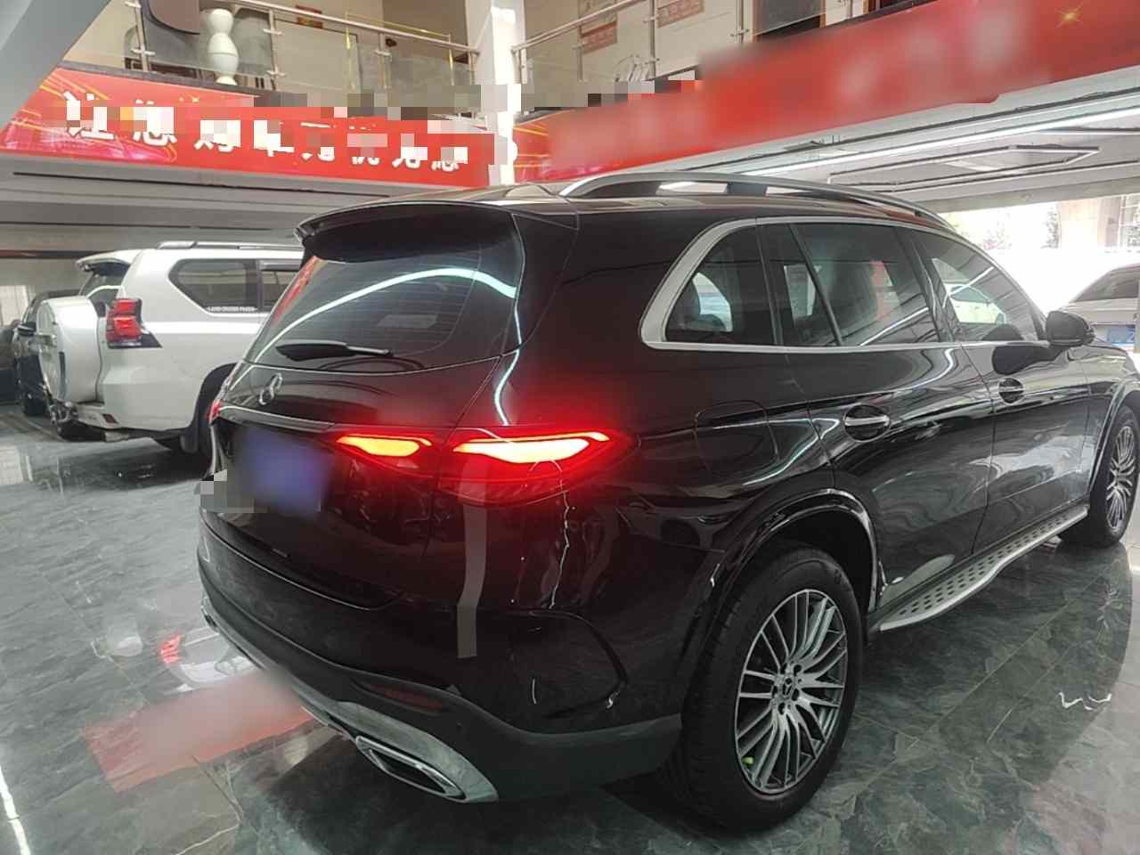 奔驰GLC 2023款 GLC 300 L 4MATIC 动感型 5座(5)