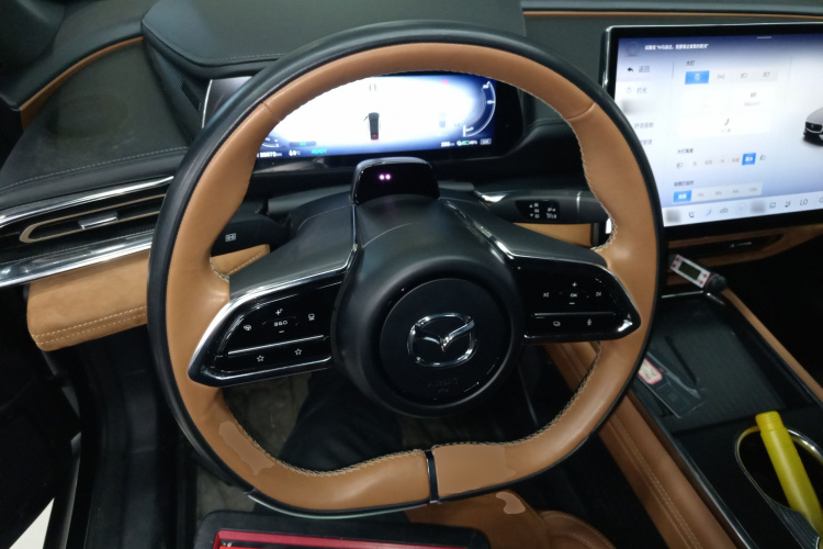 马自达EZ-6 2024款 纯电600智雅版中控内饰13