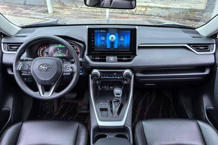 丰田 RAV4荣放 2020款 2.0L CVT两驱风尚版中控内饰7001