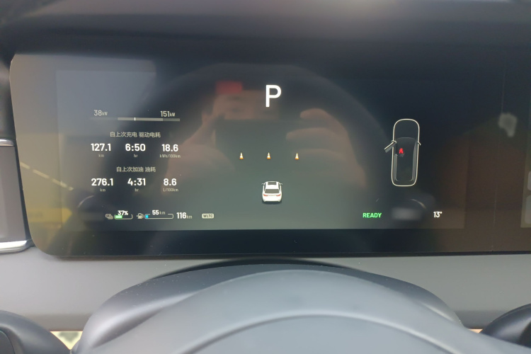 理想汽车 理想ONE 2021款 增程6座版局部细节14