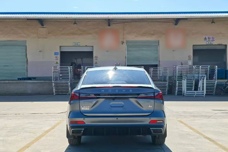 荣威i5 2024款 1.5L CVT尊荣版车身外观6008