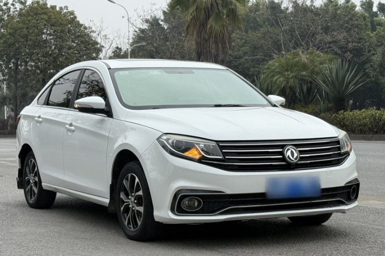 东风风行 景逸S50 2017款 1.6L CVT尊享型车身外观6001