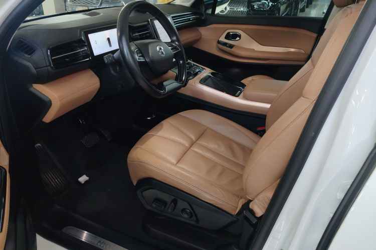 蔚来ES8 2018款 355KM 基准版 七座版局部细节19