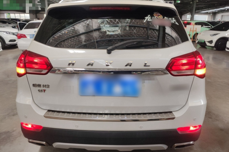 哈弗H2 2017款 蓝标 1.5T 自动两驱豪华型车身外观6
