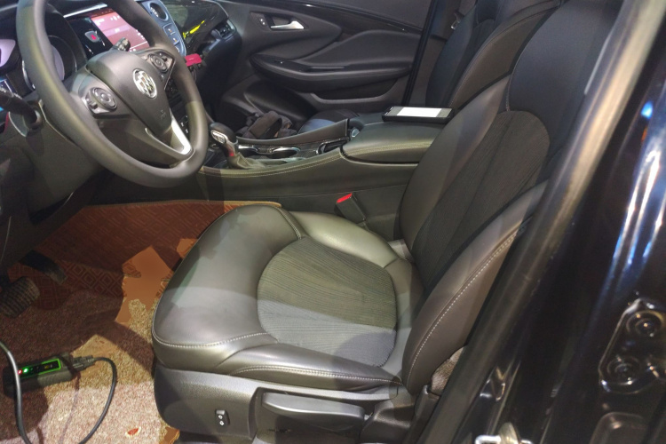 别克 昂科威 2021款 532T 两驱领先型局部细节19