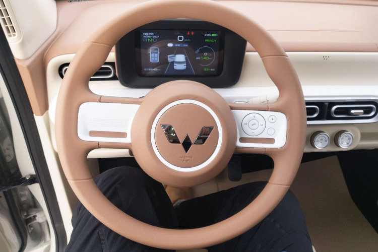 五菱汽车 宏光MINIEV 2024款 第三代 215km 青春版中控内饰13