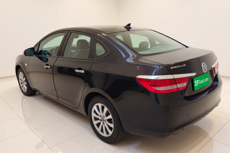 别克 英朗 2013款 GT 1.8L 自动时尚版车身外观5