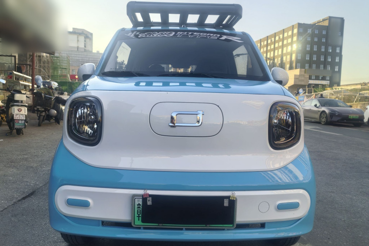 奔腾小马 2025款 222km 灵动马车身外观6004