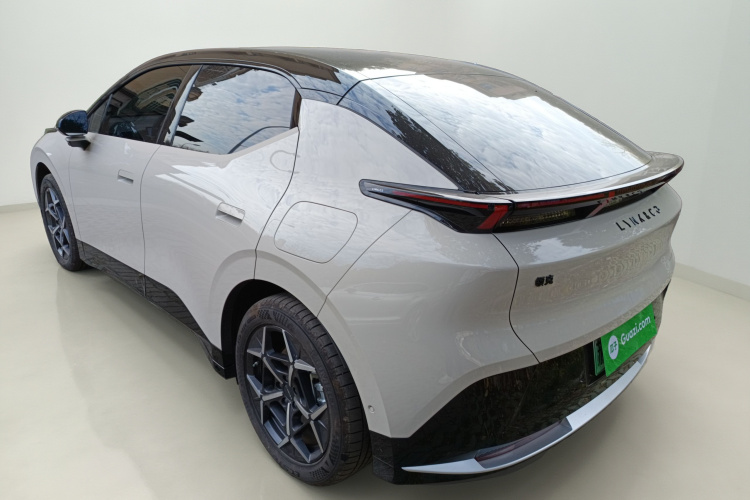 领克Z20 2025款 530km 后驱Pro车身外观5